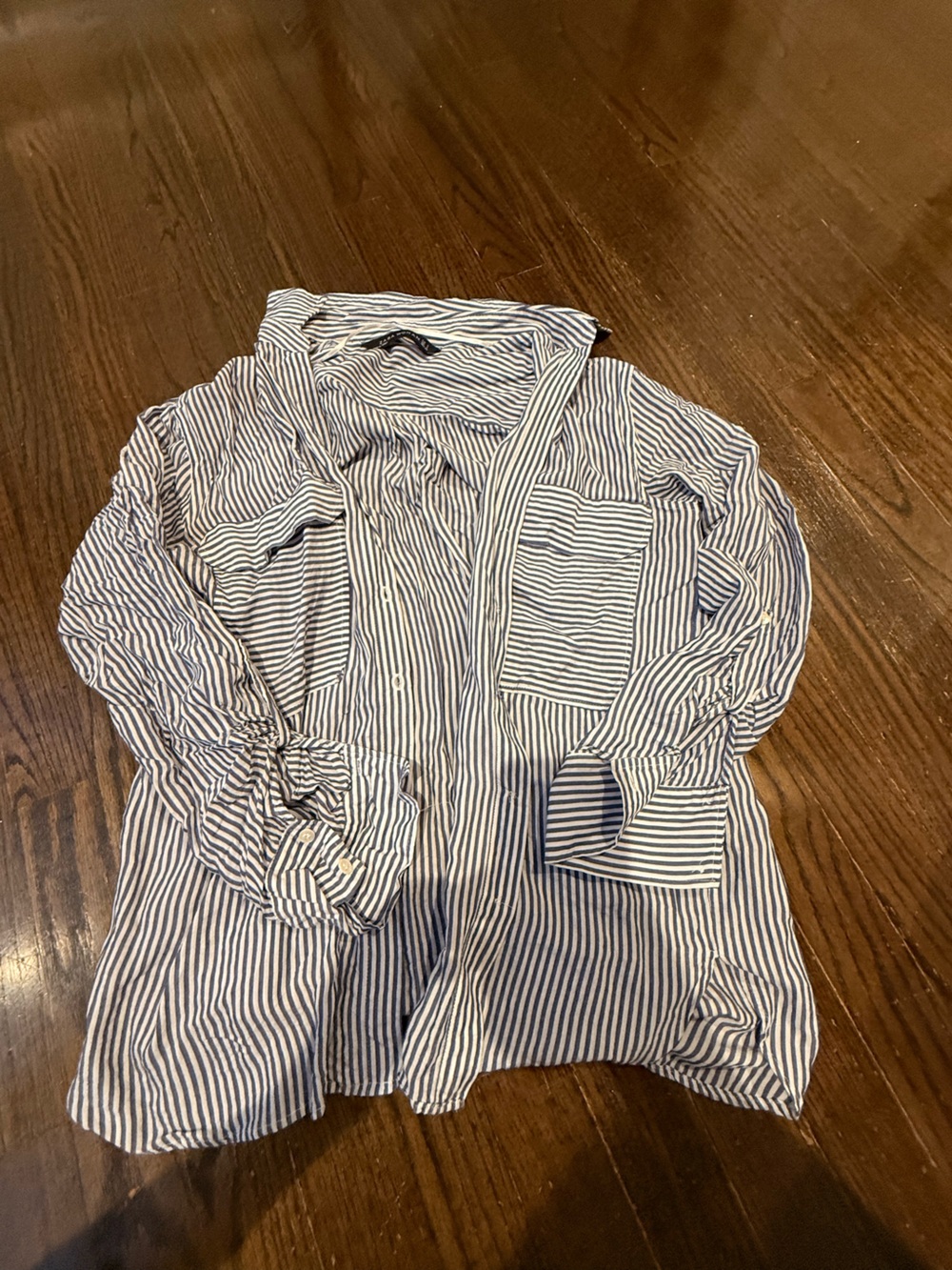 Zara White and Navy Striped Button-Up Shirt